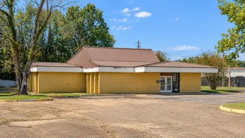 Commercial Corner Lot