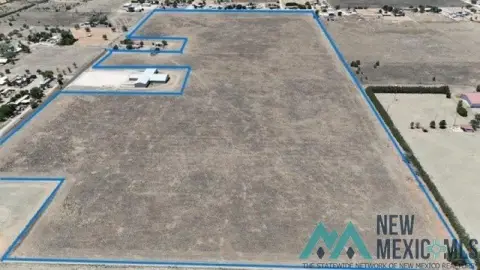 Three-Sided Access Commercial Land