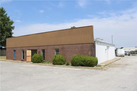 Springdale Warehouse/Flex Space For Sale