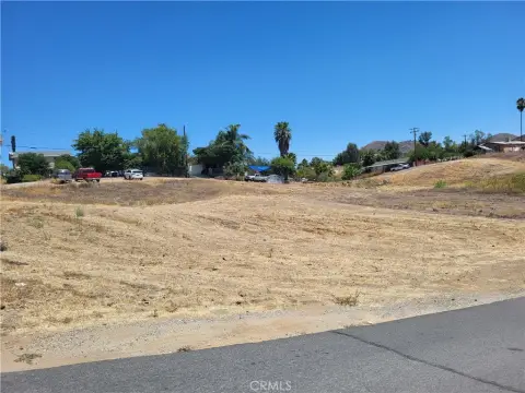 Corner Lot in Menifee, CA