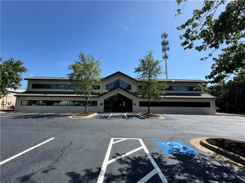 Flexible C-1 Education and Medical Building