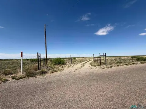 Cross-Fenced Agricultural Land