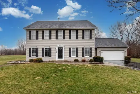 Clarence Center Side-by-Side Multi-Family