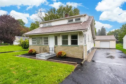 Renovated Duplex with Garage