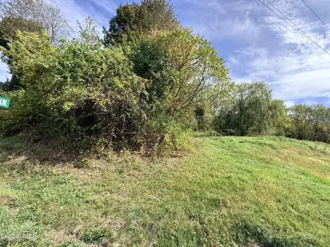 Prime Building Lot in Troy