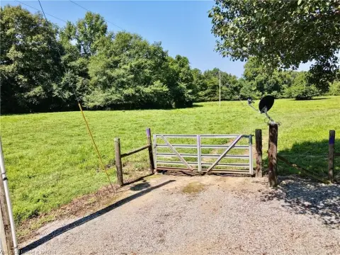 Recreational Pasture and Timber Land