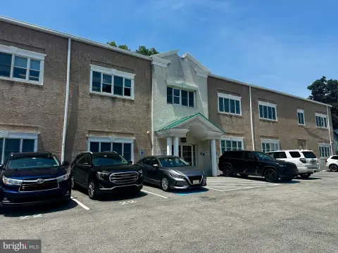 Professional Office Condominium Suite