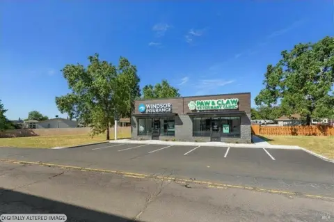 Gateway Commercial Lot with Hwy 101 Visibility