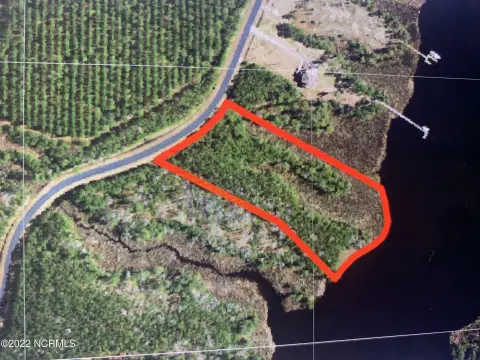Waterfront Land in Bailey Pointe