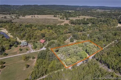 Land Near Kings River