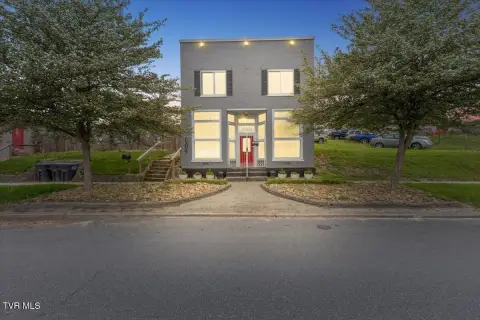 Mixed-Use Building in Downtown Kingsport