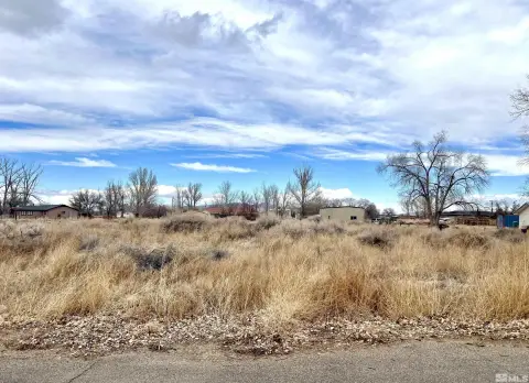 Residential Lot in Yerington, NV