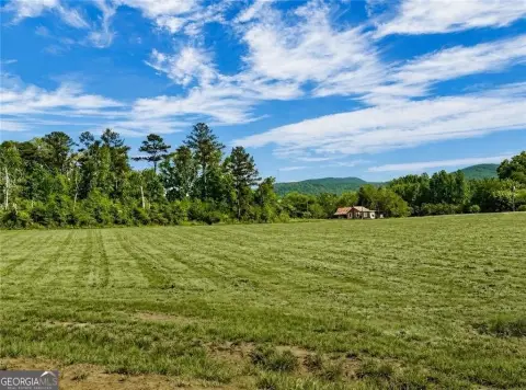 Land in Gated Rydal Community
