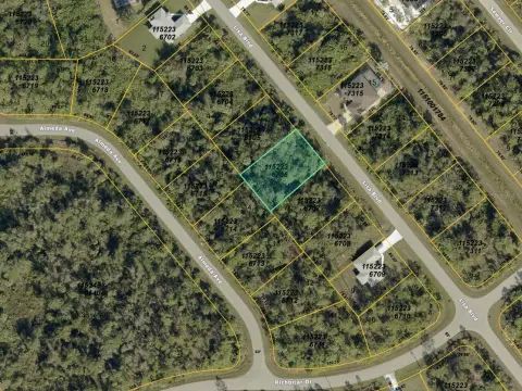 Residential Lot in North Port