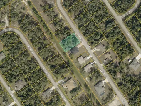 Residential Lot in Growing Neighborhood
