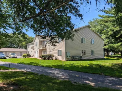 Eight-Unit Apartment Building