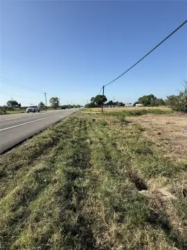 Commercial Land with Circular Drive