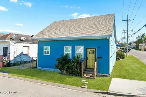 Renovated Two-Unit Duplex