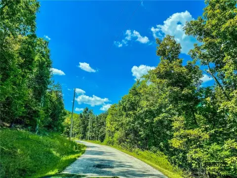 Residential Lot in Holiday Island