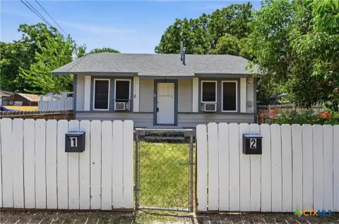 Duplex Property with Central HVAC
