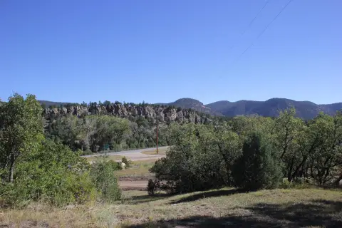 Land with Springs in Ute