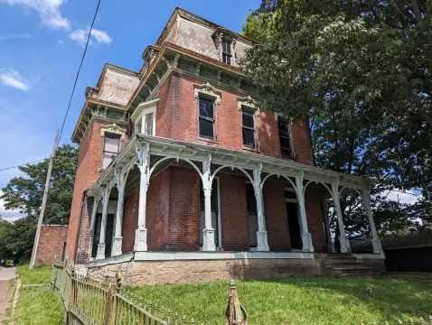 Springfield Multifamily Income Property