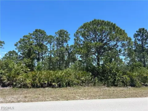 Land in Lehigh Acres, FL
