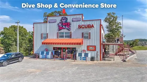 Lakeside Business Opportunity on Beaver Lake