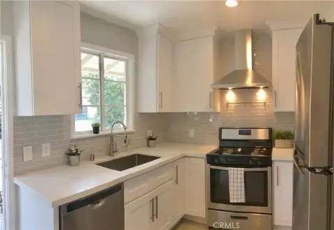 Upgraded Duplex Home