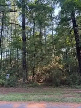 Residential Lot in Pendleton Harbor