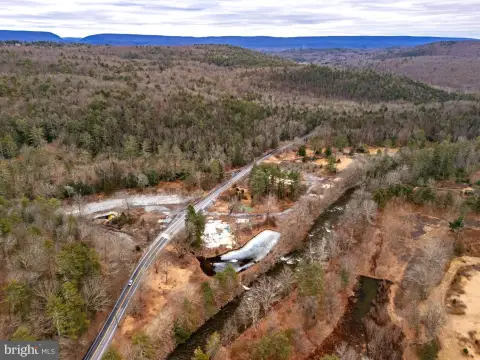 Waterfall Commercial Land