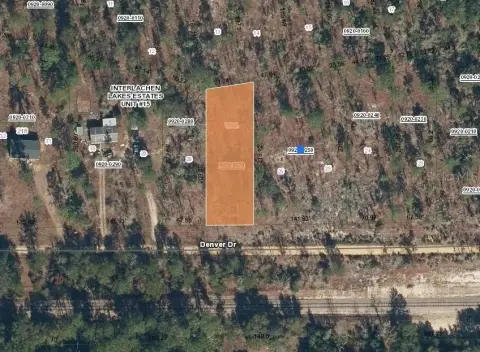 Oversized Lot in Interlachen, FL
