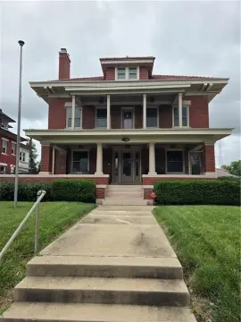 Renovated Multifamily with Separate Entrances