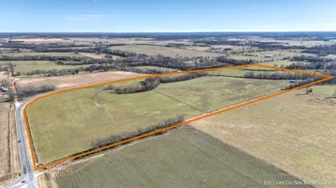 Agricultural Land with Live Stream
