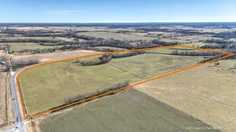 Maysville Pasture with Pole Barns