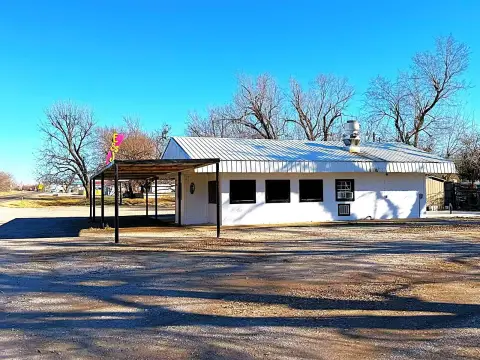 Equipped Conventional Restaurant