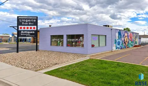 Storefront with Heated Lower Level
