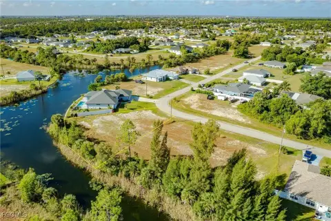 Oversized Lot in Cape Coral