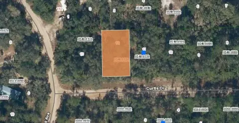 Residential Land in Interlachen Lakes