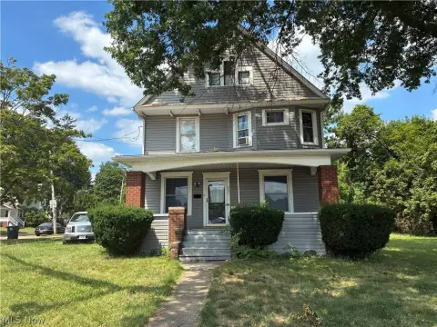 Two-Unit Duplex With Basement