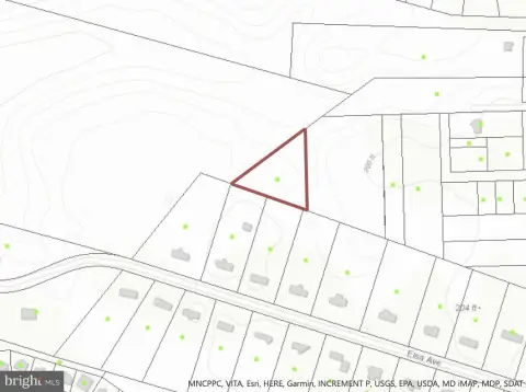 Land in Waldorf, Maryland