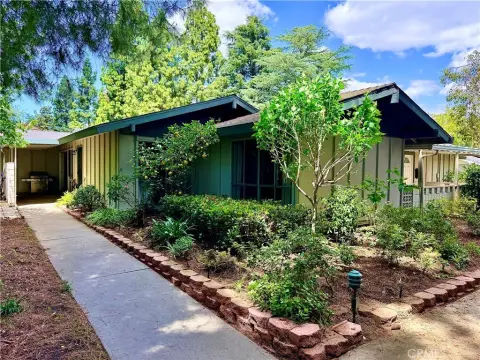 Bungalow-Style Multi-Family Home