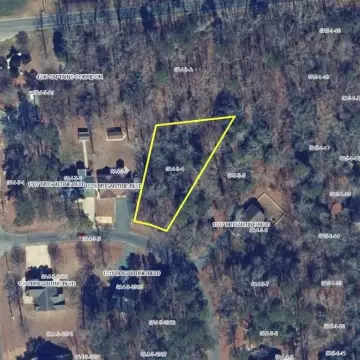 Buildable Lot in Captains Cove