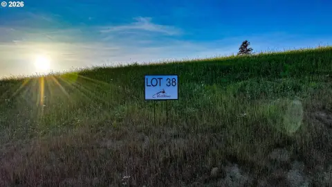 Residential Land Lot with River Views