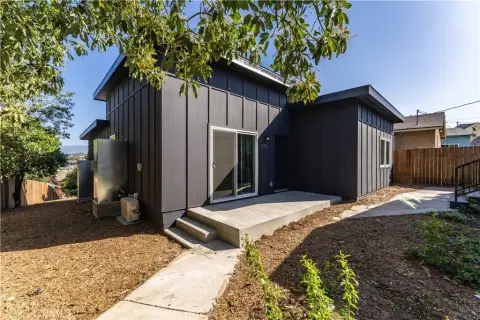 Renovated Los Angeles Quadruplex For Sale