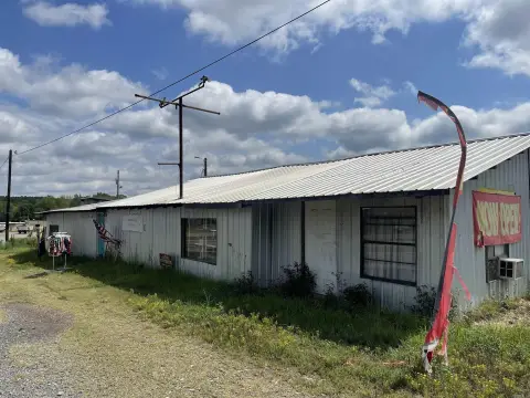 Multi-Building Retail Property