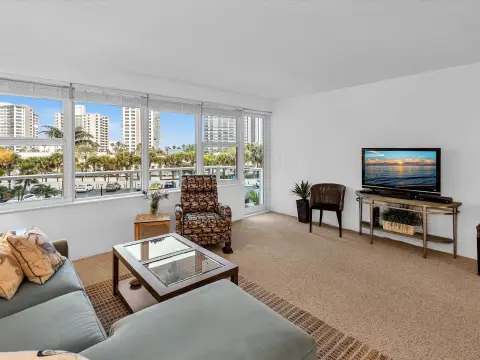 Fort Lauderdale Condo with Ocean Views
