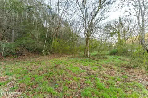 Unrestricted Mountain Property For Sale