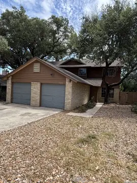 Duplex with Fenced Yards