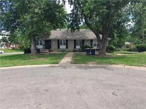 Stabilized Fully Leased Duplex